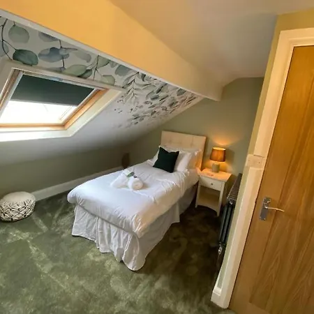 Harbour Heights ويتبي